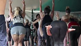Peeping on hot yoga girls