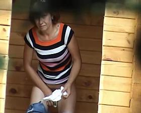 Girls Pissing voyeur video 184