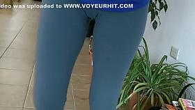 Cameltoe and gap between thighs