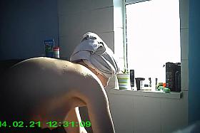 Crazy peeper adult movie