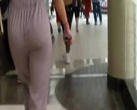 Sexy Ass Whooty Booty aTtHE mALL