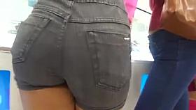 SEXY SHORTS!!!!!