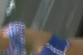 fine ass chick at carwash