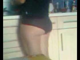 ma femme en culotte noire PAWG vid01