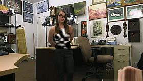 Pretty hot babe in glasses gets her twat screwed by pawn guy