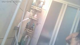 Japanese beautiful wife in shower voyeur