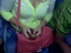 Voyeur na rua kkkkkkk