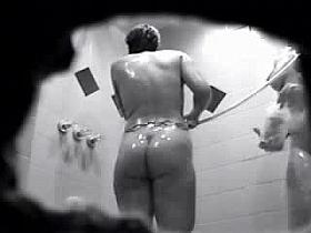 Voyeur - Bath & Shower Masturbation