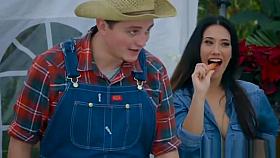 Sexy Asian babe Eva Lovia fucked on the market