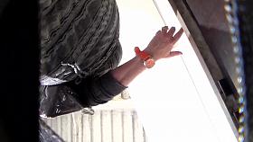 mature at starbucks showing her tight gray panties(frontal)