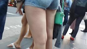 Bare Candid Legs - BCL#102