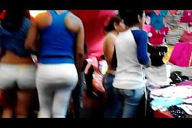 Piernuda Nalgona En Shortsito Prueba