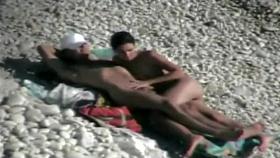 Loose slim babe rides on a throbbing pecker at the beach of Crimea