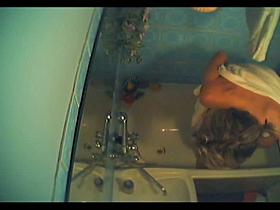 Skinny voyeur milf after a long hot shower