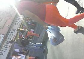 Siguiendo un buen culote en mallas rosas por la meche