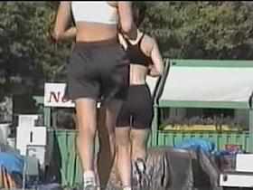 I am hunting candid sports shorts on the cute runners 07zzf