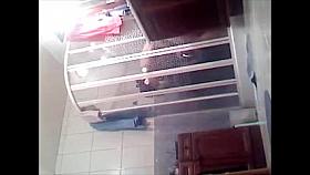 french girl in shower (old sister)