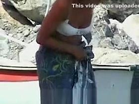 Se te ve la concha, mi amor!!