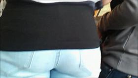 TIGHT YOUNG TEEN ASS IN JEANS AT RESTAURANT HIDDEN CAM