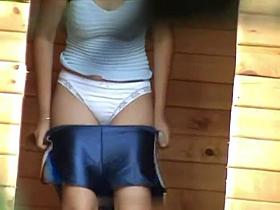 Girls Pissing voyeur video 11