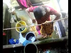 Bangla desi village girls bathing in Dhaka city HQ (5)