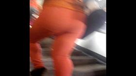 Mujer con culote, mallones y calzonsotes