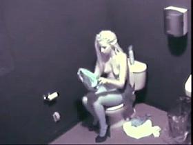 toilet spycam (strak)