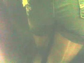 Putita en short y medias negras