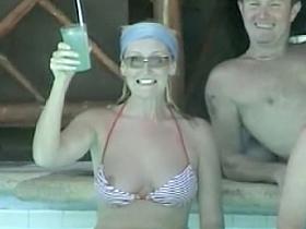 Bikini nipple slip on exciting downblouse video