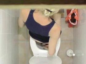 Masturbation auf der Toilette