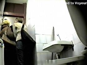 Girls Pissing voyeur video 192