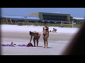 candid beach crotch shot 145, fat pussy, wide open