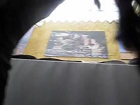 Doble Upskirt una con medias negras transparentes!!