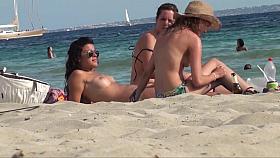 Voyeur HD Beach Video N 159