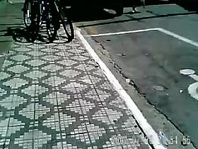 Outro shorts no meio do rabo