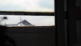 Creeping in the train