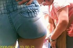 looks good in short as I like