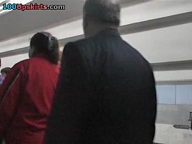 Mystery up the petticoat of hot beauty