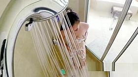 Bf spies girlfriend masturbates in shower