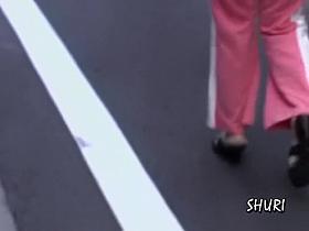 Chubby small bimbo is very surprised during sharking attack