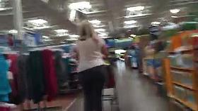 Sexy MILF with ass like clouds