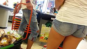 Minishort Ajustado Chati Trvs X