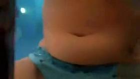 Mutual masturbation inside the pool