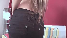 Streetcasting mit Leila