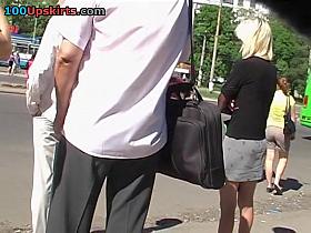 Hawt legs up the shortest petticoat