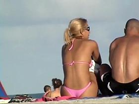 Spying a hot girl with her buff boyfriend