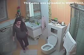 pregnant wife and husband