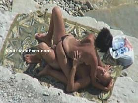 Voyeur Tapes Pair Fucking On Beach
