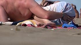 finger games on public beach