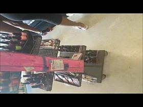 candid booty at a strip mall